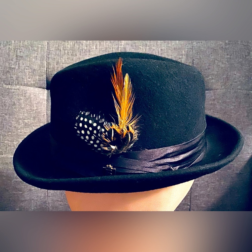 Bruno Capelo Giovani Collection Wool Felt Fedora with Feather Accent